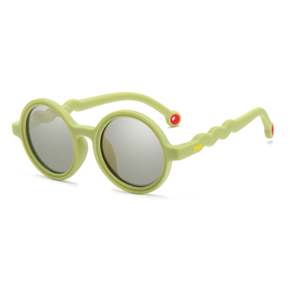 cute round green bb polarised sunglasses for toddler, baby and kids. This model suits kids, boys and girls from 0-12 years old.